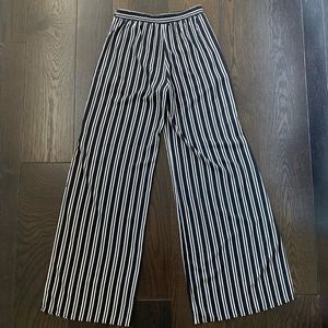 Black & White Side Cut Flowy Pants